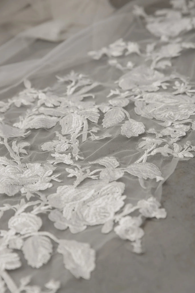 Sale Gorgeors Lace Fabric Floral Embroidered Tulle Fabric Dress Bridal Veil  Floral Lace Fabric by the Yard 