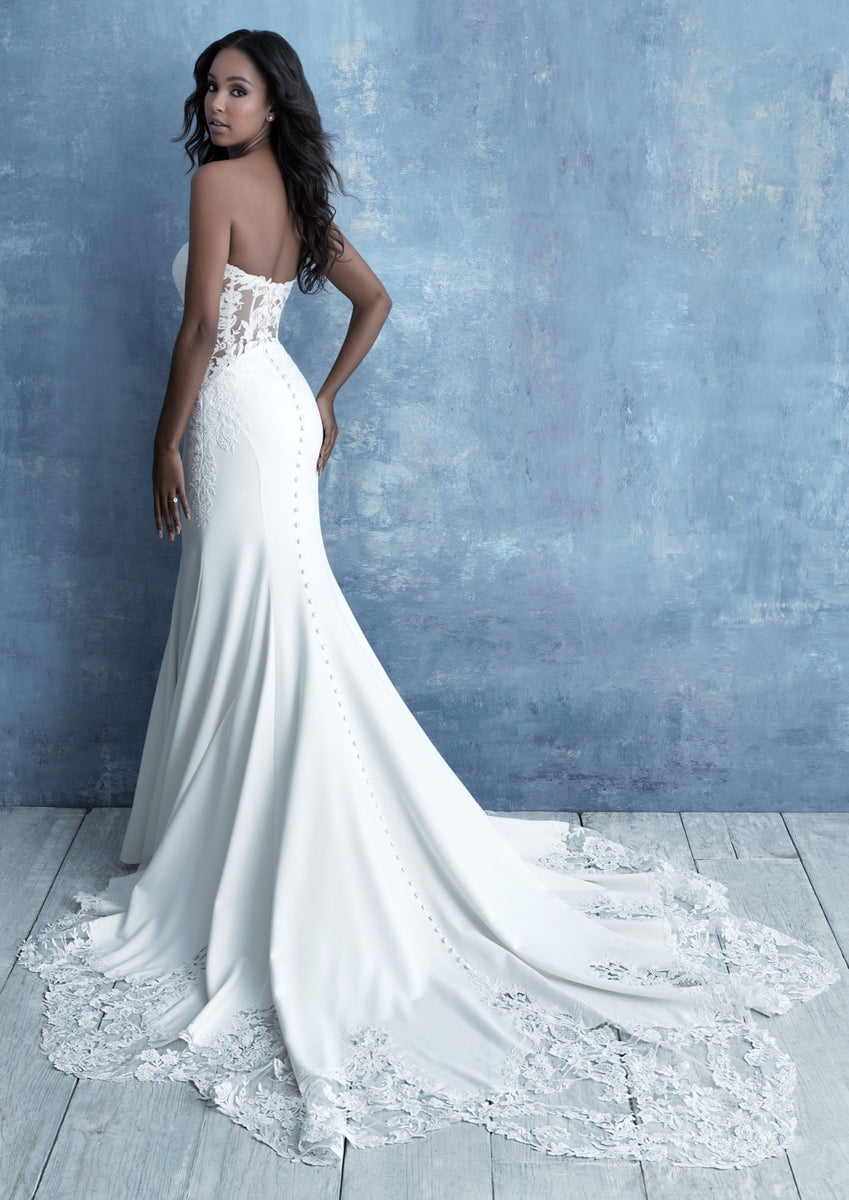 Allure Bridals 9702 Wedding Dress | The Wedding Shoppe