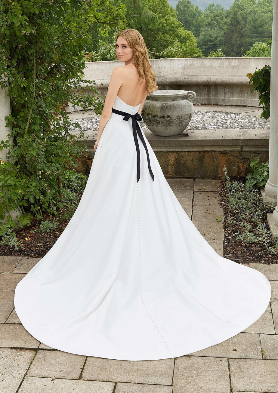 Delaney Wedding Dress - Wedding Atelier NYC Pronovias - New York