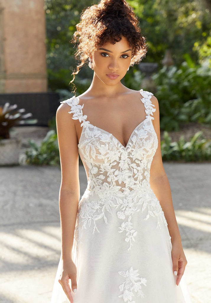 Sweet Heart Neck Fit And Flare Wedding Dress With Back Structured Bow