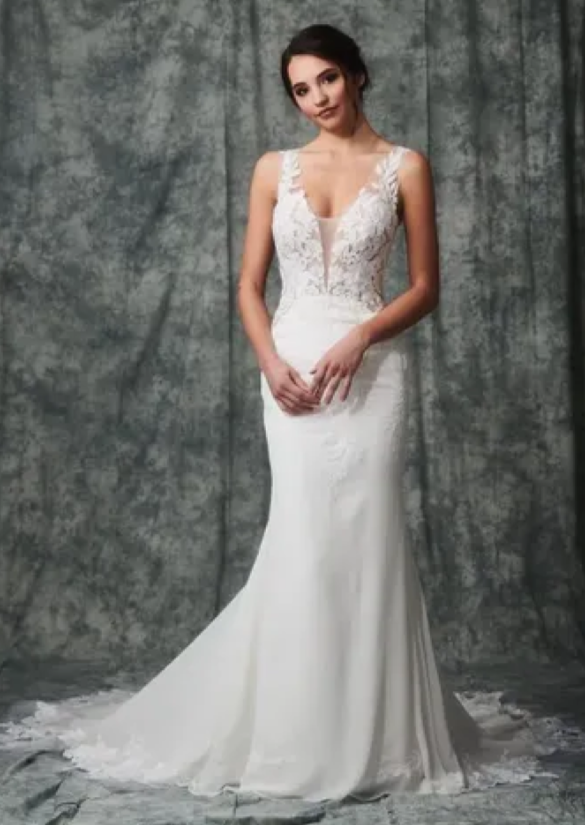 Kelly Faetanini Salem Wedding Dress The Wedding Shoppe